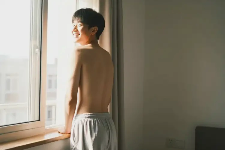 中學生屁股上長濕疹可以徹底自愈嗎(圖2)