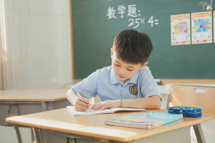 小學(xué)生屁股上經(jīng)常起濕疹可以徹底自愈嗎(圖1)