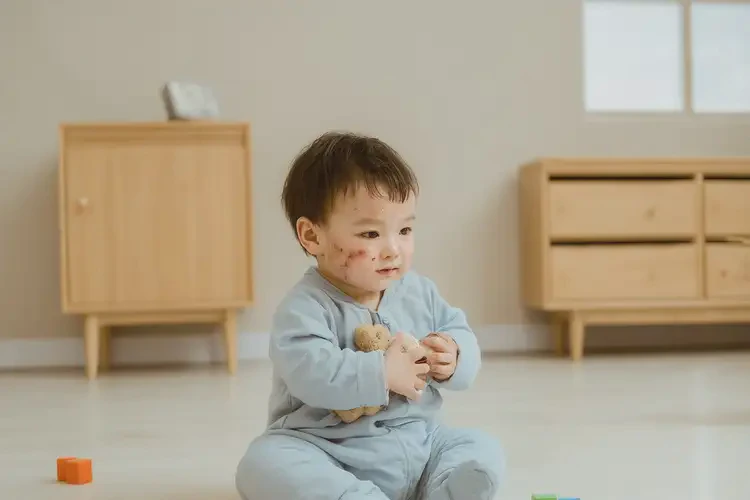 幼兒面部起濕疹能靠自己自愈嗎(圖2)