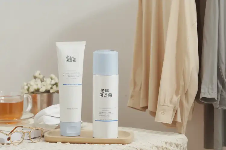 老年人屁股上經(jīng)常起濕疹能靠自己自愈嗎(圖3)