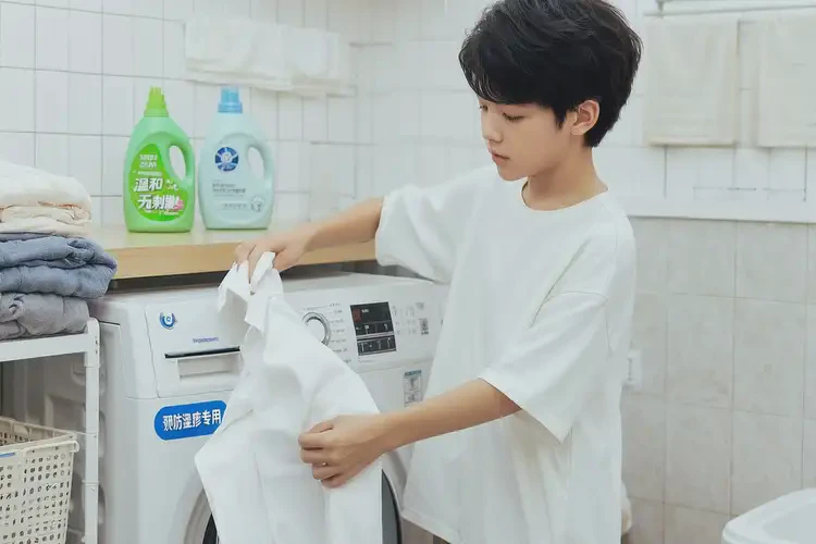 青少年屁股出現(xiàn)濕疹能夠徹底治愈嗎(圖3)