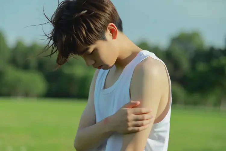 青少年全身出濕疹能夠徹底治愈嗎(圖2)