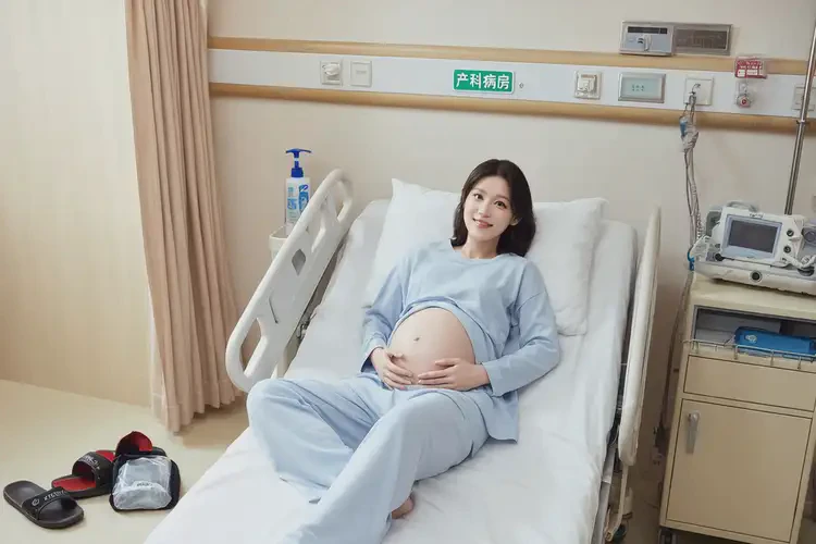 產(chǎn)婦肚子上經(jīng)常長濕疹能夠徹底治愈嗎(圖1)