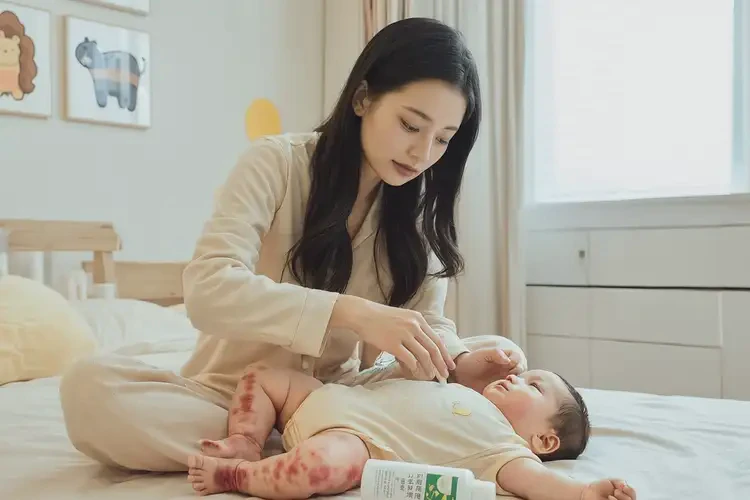 寶寶大腿經(jīng)常起濕疹不管它會自己痊愈嗎(圖3)