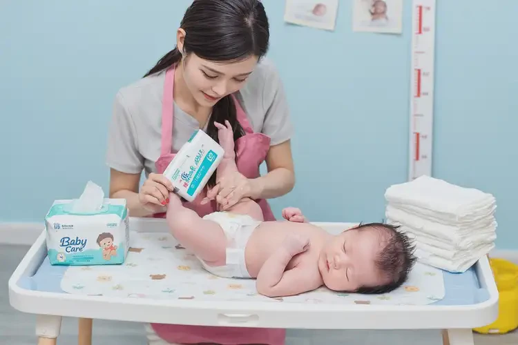 嬰兒屁股上經(jīng)常起濕疹可以徹底自愈嗎(圖3)