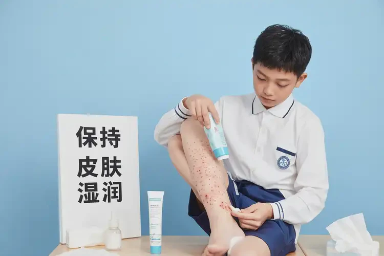 中學生小腿容易長濕疹能夠徹底治愈嗎(圖3)