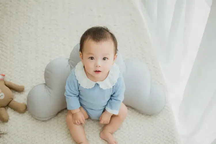 嬰幼兒手臂經(jīng)常起濕疹不管它會自己自愈嗎(圖2)