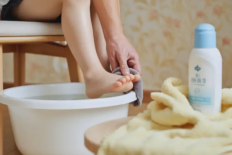 少兒腳上起濕疹能靠自己自愈嗎