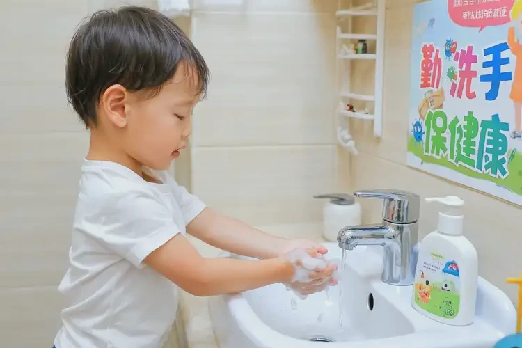 小學(xué)生肛周偶爾起濕疹能不能徹底自愈