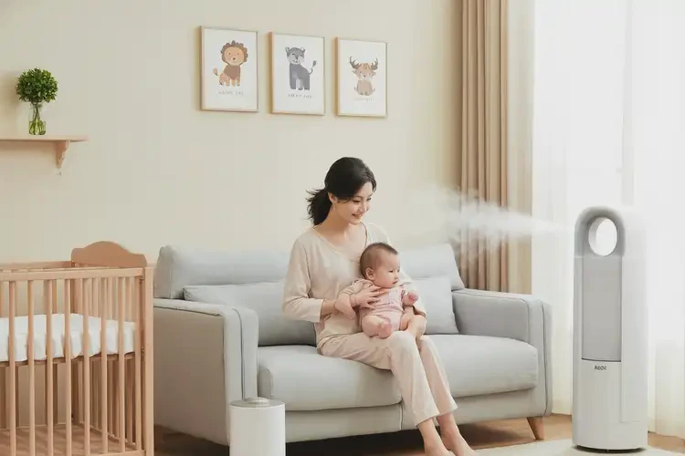 嬰幼兒手臂上經(jīng)常起濕疹不管它會(huì)自己痊愈嗎