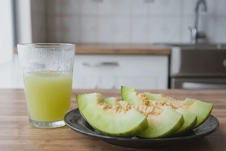 懷孕三個(gè)月可以吃香瓜茄嗎(圖3)