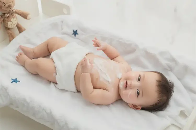 嬰兒肛周經(jīng)常長(zhǎng)濕疹能夠徹底治愈嗎(圖2)