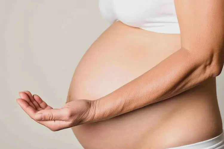 產(chǎn)婦手臂起濕疹可以徹底自愈嗎(圖2)