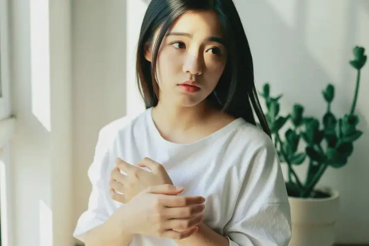 青年人身上經(jīng)常長(zhǎng)濕疹可以徹底自愈嗎(圖4)