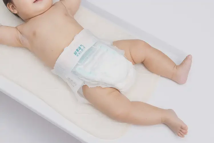 寶寶屁股起濕疹可以徹底自愈嗎(圖3)