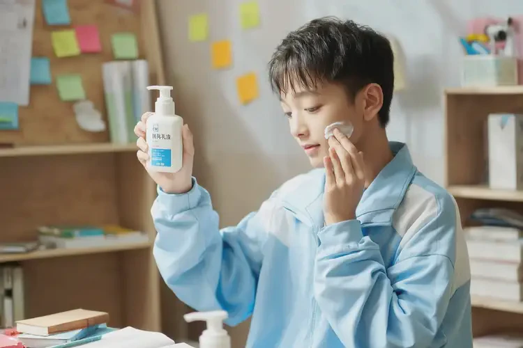 中學(xué)生屁股上偶爾長(zhǎng)濕疹能靠自己自愈嗎(圖2)