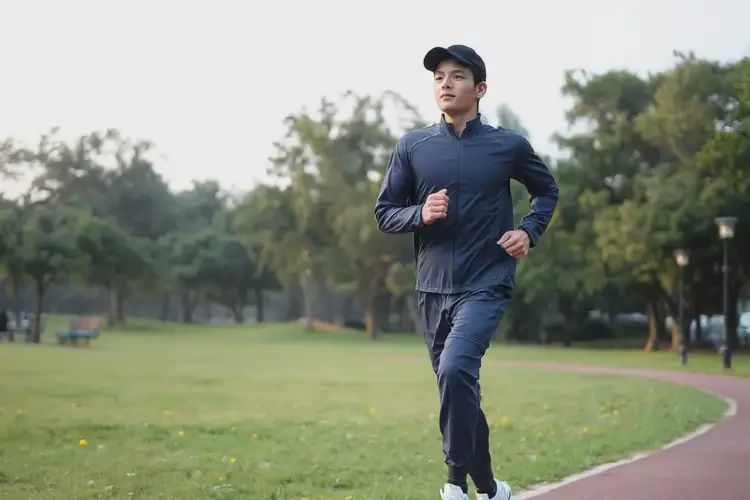 大學(xué)生身上有濕疹能徹底自愈嗎(圖1)