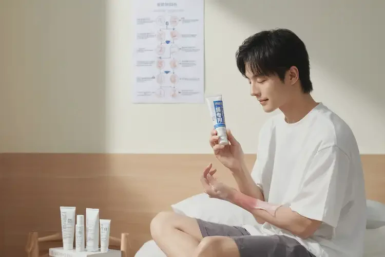 青年人屁股上偶爾長濕疹可不可以徹底自愈(圖3)