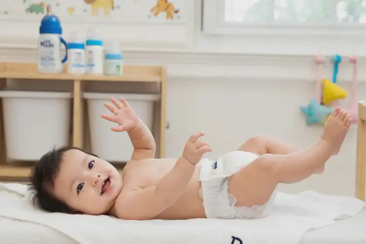 孩子屁股上出現(xiàn)濕疹可以徹底自愈嗎(圖1)