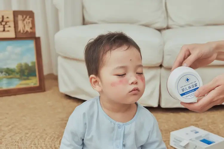 小孩面部出現(xiàn)濕疹可不可以徹底自愈(圖3)