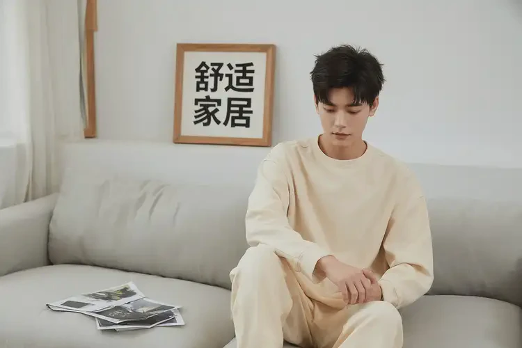 男生身上出現(xiàn)濕疹能靠自己自愈嗎