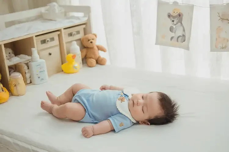 嬰兒手臂上容易起濕疹能靠自己自愈嗎(圖3)