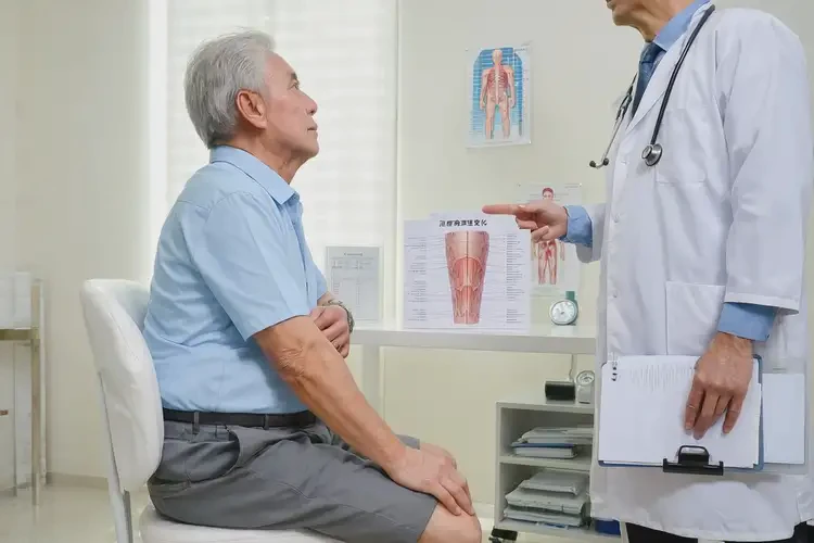 老年人大腿上有湿疹能不能彻底自愈(图1)