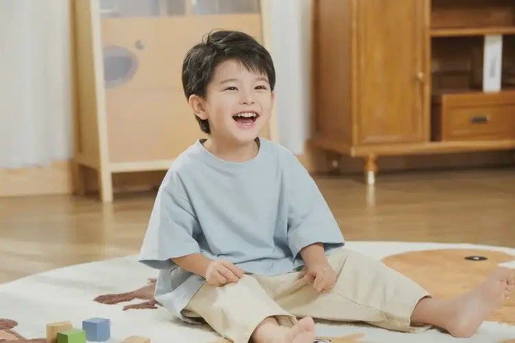 少儿肚子经常起湿疹不管它会自己自愈吗(图2)