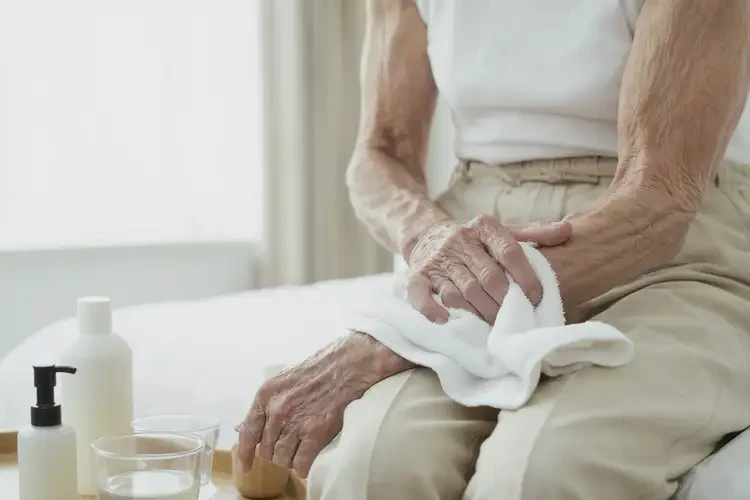 老年人肛周有濕疹不管它會自己自愈嗎(圖2)