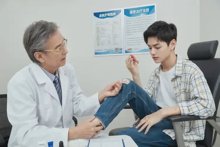 大學生小腿上經常長濕疹可以徹底自愈嗎(圖3)