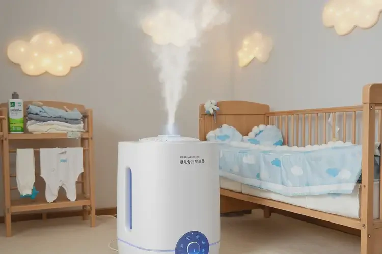 嬰兒大腿容易起濕疹不管它會(huì)自己自愈嗎(圖1)