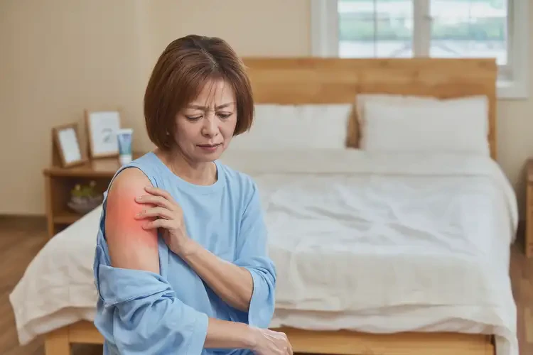 哺乳期媽媽手臂出現(xiàn)濕疹能不能徹底自愈(圖2)