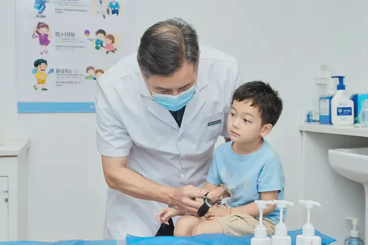 少兒肚子出濕疹可以徹底自愈嗎(圖3)