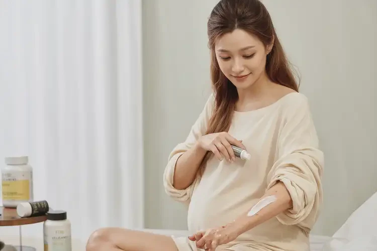 孕婦手臂偶爾長(zhǎng)濕疹能夠徹底治愈嗎(圖2)