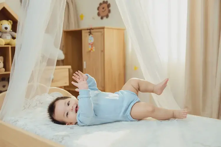 嬰兒臉上經(jīng)常長(zhǎng)濕疹可不可以徹底自愈(圖1)