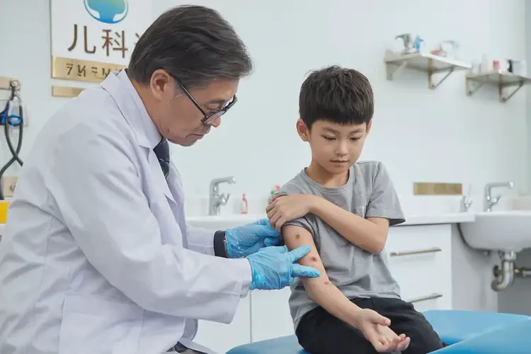 小兒手臂容易長濕疹不管它會自己自愈嗎(圖2)