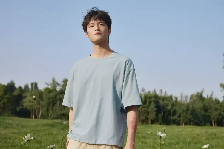 青少年手臂偶爾起濕疹可以徹底自愈嗎(圖1)