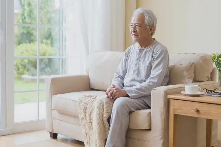 老年人手臂上长湿疹可不可以彻底自愈(图1)