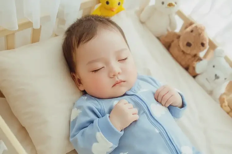 嬰兒肚子出現(xiàn)濕疹不管它會(huì)自己好嗎(圖2)