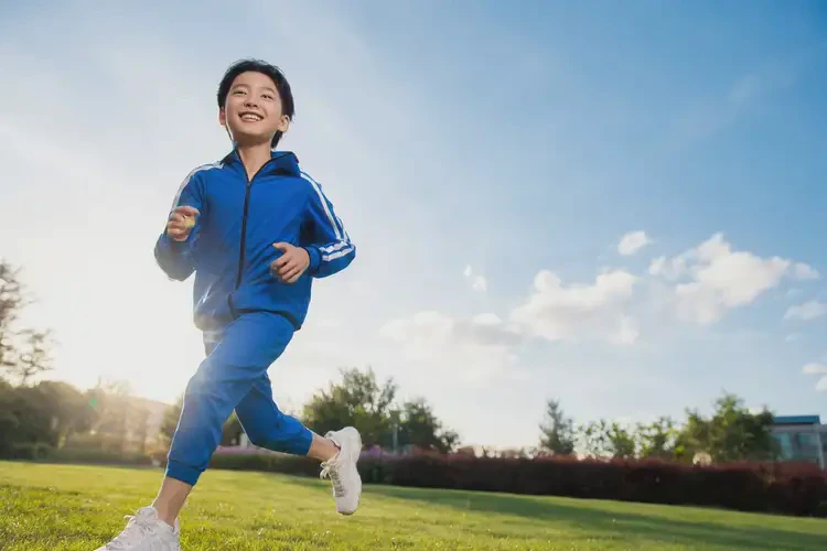 青少年小腿上經(jīng)常長(zhǎng)濕疹能夠徹底治愈嗎(圖1)