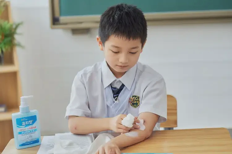 小學(xué)生大腿偶爾起濕疹不管它會自己自愈嗎(圖3)