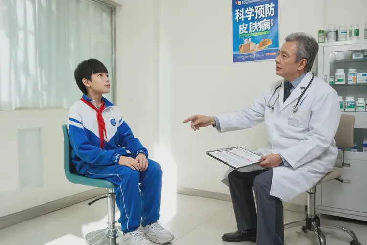 中學生肚子上容易長濕疹能徹底自愈嗎(圖3)