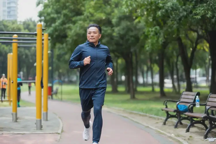 男性中午血糖18(图1)