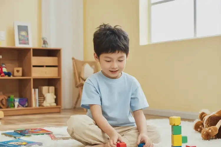 小儿小腿出现湿疹能彻底自愈吗(图1)