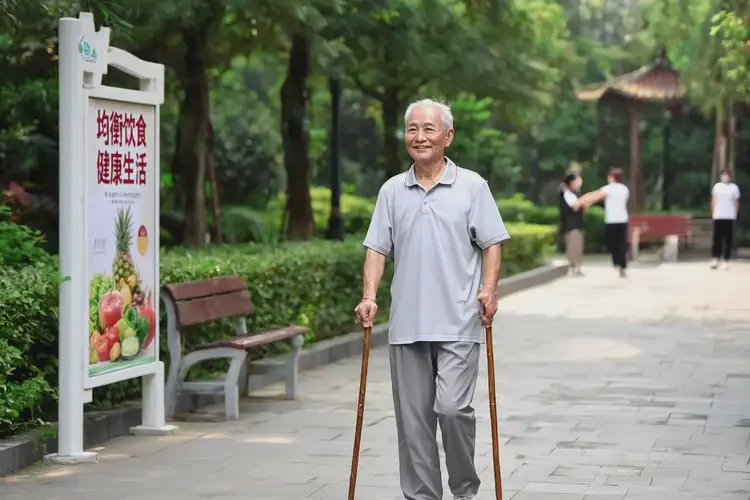 老年人中午血糖9(圖1)