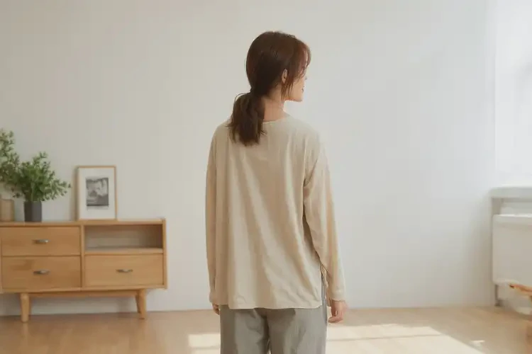 女人脖子出湿疹可不可以彻底自愈(图1)