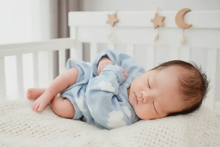 新生兒手臂上起濕疹不管它會自己自愈嗎(圖1)