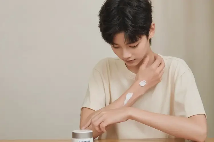 青少年脖子經(jīng)常長(zhǎng)濕疹能不能徹底自愈(圖3)