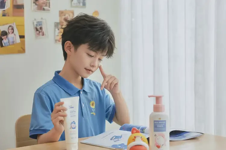 小學(xué)生面部有濕疹能不能徹底自愈(圖2)