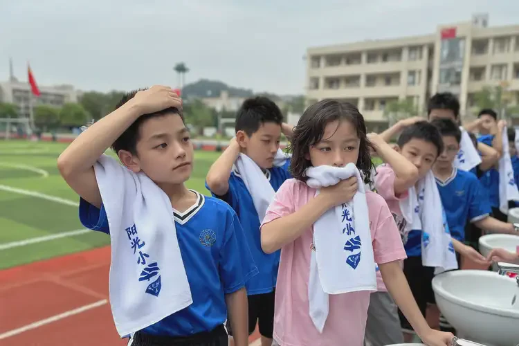 小學(xué)生屁股上經(jīng)常長濕疹可以徹底自愈嗎(圖4)